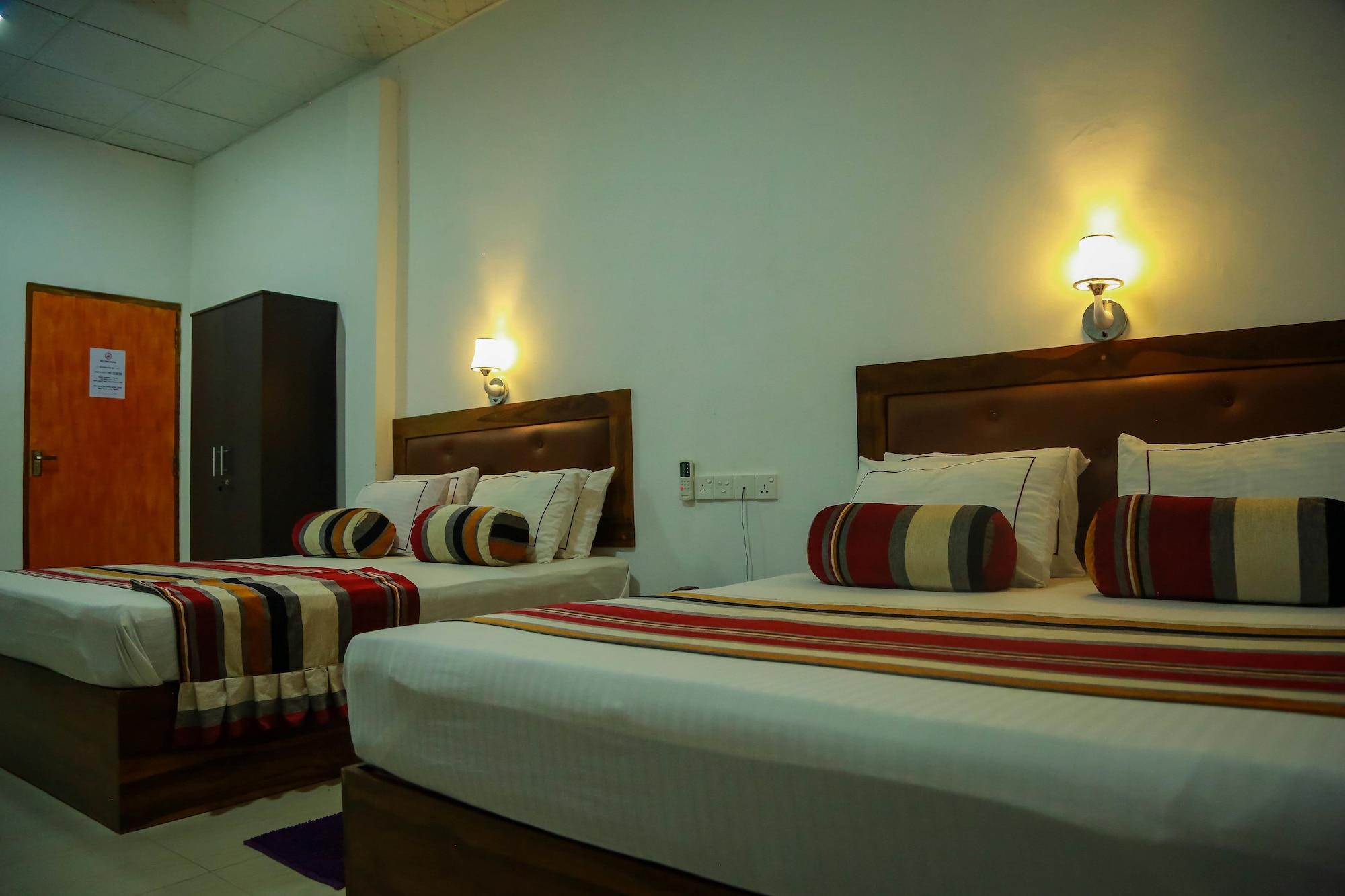 Hotel Moonstone Anuradhapura Buitenkant foto